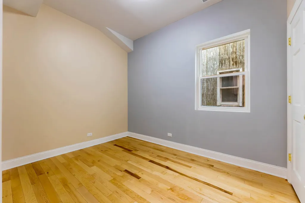 441 North Leclaire Avenue Chicago IL 60644
