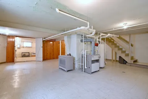 6840 North Olcott Avenue Chicago IL 60631