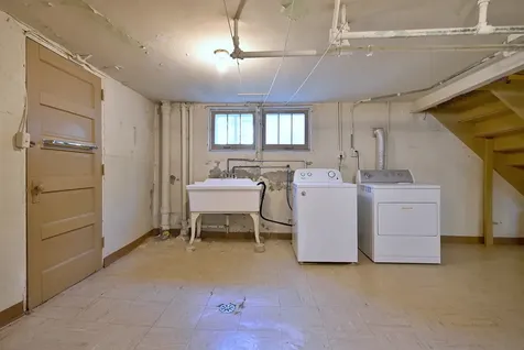 6840 North Olcott Avenue Chicago IL 60631