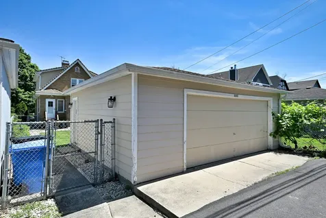 6840 North Olcott Avenue Chicago IL 60631