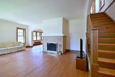 6840 North Olcott Avenue Chicago IL 60631