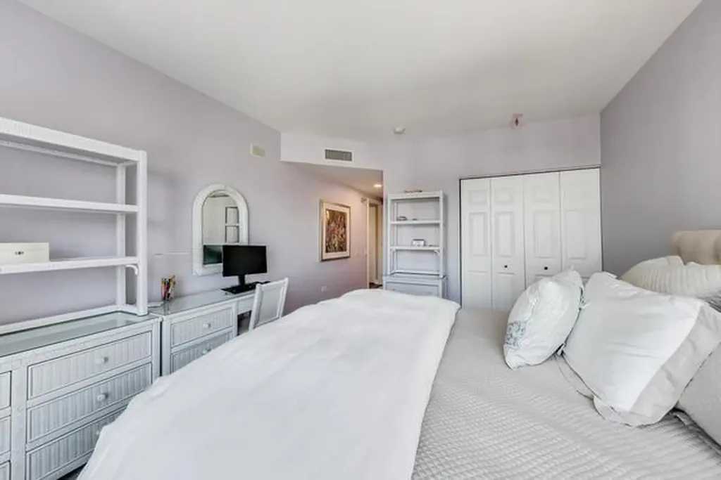 25 East Superior Street Chicago IL 60611