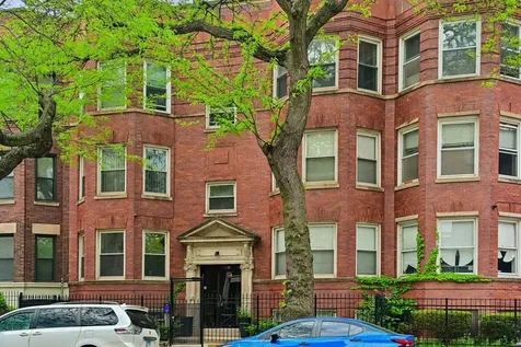 4032 South Calumet Street Chicago IL 60653