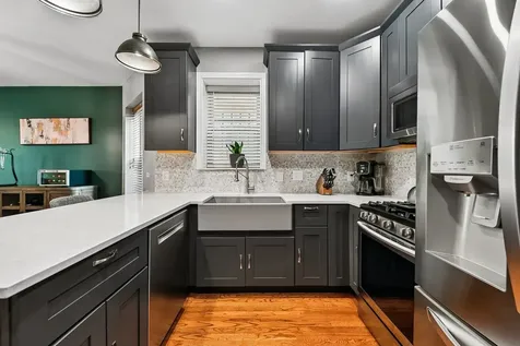 4032 South Calumet Street Chicago IL 60653
