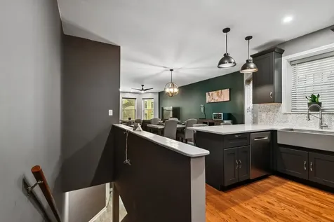 4032 South Calumet Street Chicago IL 60653