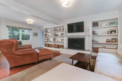 206 Fleetwood Drive Bloomington IL 61701