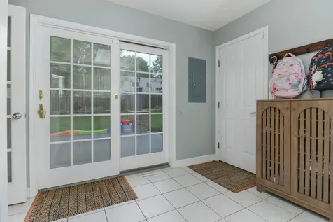 206 Fleetwood Drive Bloomington IL 61701