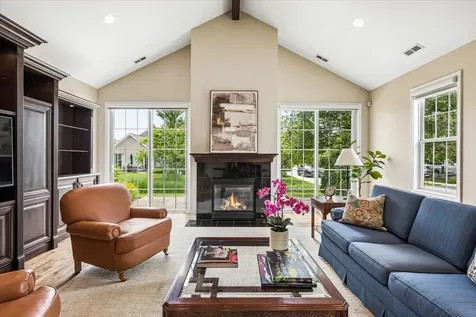 1177 Taylor Street Northbrook IL 60062