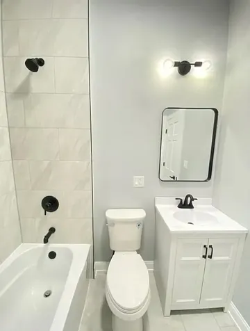 1305 East 69th Street Chicago IL 60637