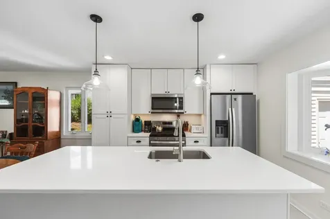 833 Juniper Lane Northbrook IL 60062