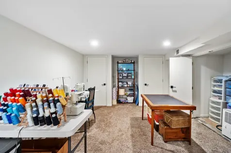 833 Juniper Lane Northbrook IL 60062