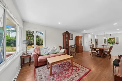 833 Juniper Lane Northbrook IL 60062