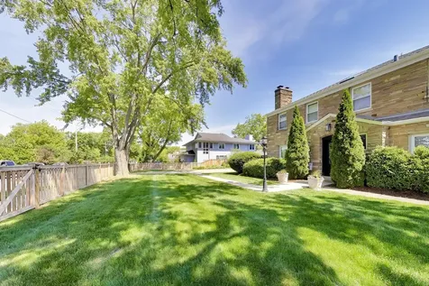 427 Green Bay Road Highland Park IL 60035