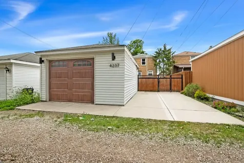 4237 Park Avenue Brookfield IL 60513