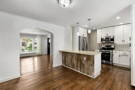 4237 Park Avenue Brookfield IL 60513
