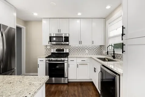 4237 Park Avenue Brookfield IL 60513