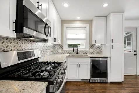 4237 Park Avenue Brookfield IL 60513