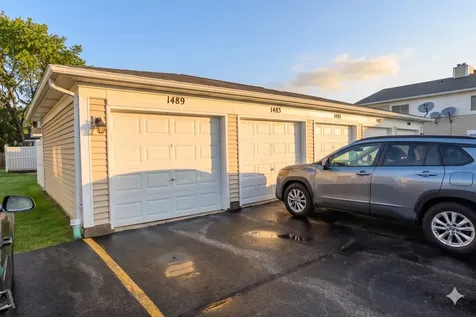 1483 Cornell Court Hoffman Estates IL 60169