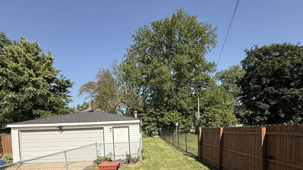 301 North May Street Aurora IL 60506