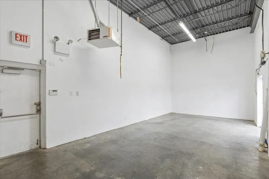 7650 South Ashland Avenue Chicago IL 60620