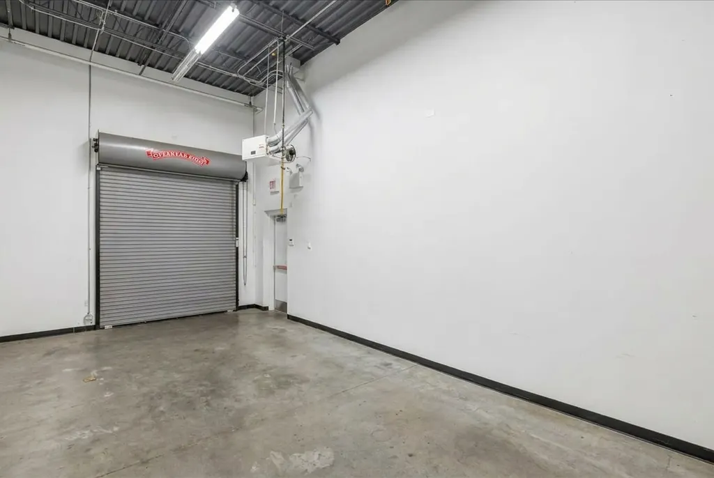 7650 South Ashland Avenue Chicago IL 60620