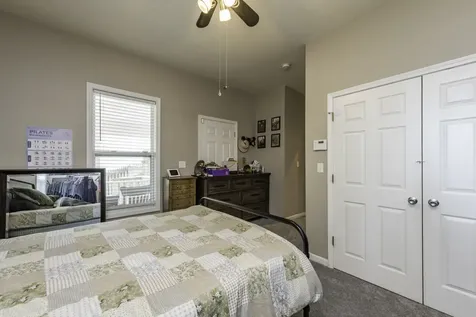 2607 Gideon Avenue Zion IL 60099