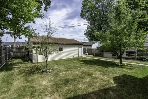 2607 Gideon Avenue Zion IL 60099