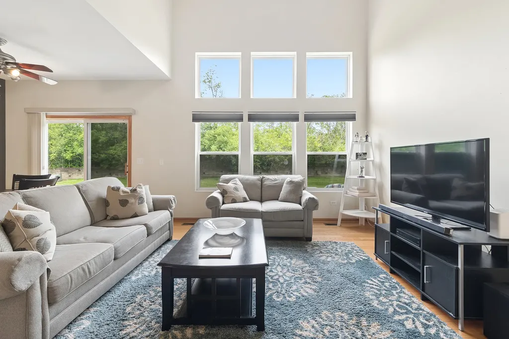 14908 West Victoria Crossing Lockport IL 60441
