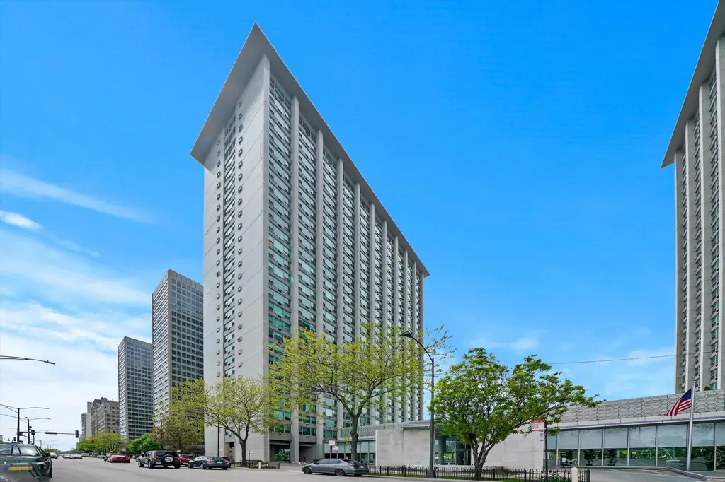 3600 North Lake Shore Drive Chicago IL 60613