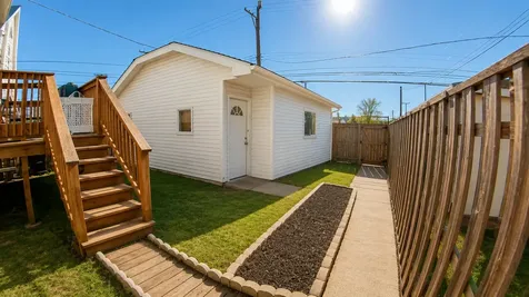 5433 West Melrose Street Chicago IL 60641