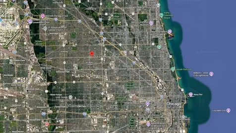 5433 West Melrose Street Chicago IL 60641