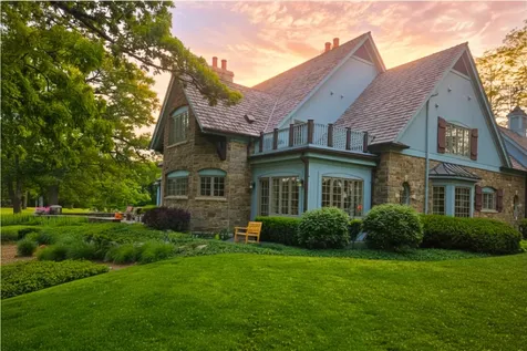 1425 Galloway Drive Woodstock IL 60098