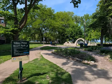 1057 West Pratt Boulevard Chicago IL 60626