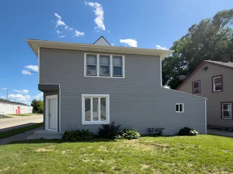 3304 West State Street Rockford IL 61102