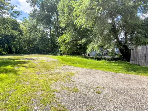 3304 West State Street Rockford IL 61102