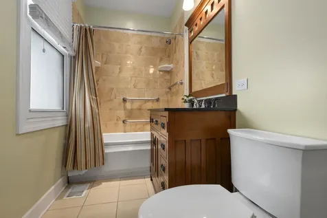 3858 West 99th Street Evergreen Park IL 60805