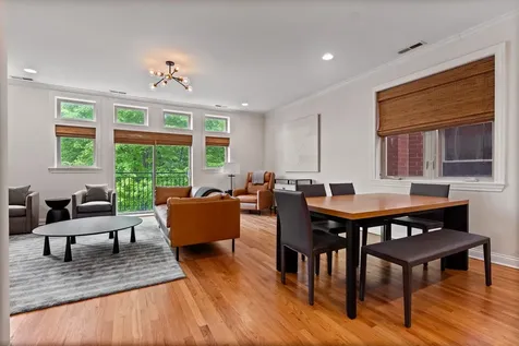 1929 North Sawyer Avenue Chicago IL 60647