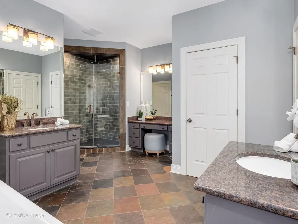 130 South Madison Street Hinsdale IL 60521