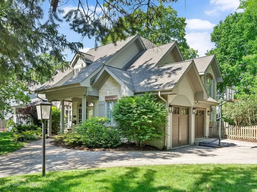 130 South Madison Street Hinsdale IL 60521