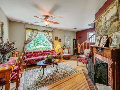 433 Arlington Avenue Elgin IL 60120