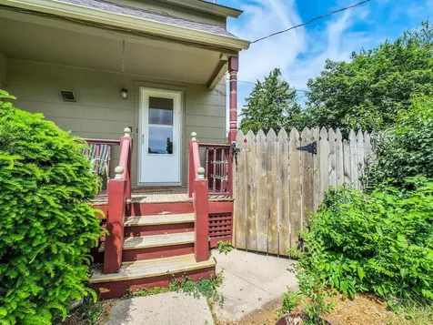 433 Arlington Avenue Elgin IL 60120