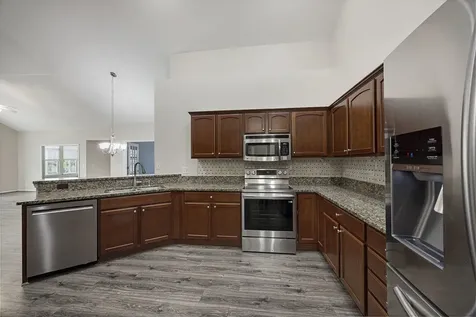 604 Handel Lane Woodstock IL 60098