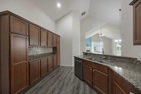 604 Handel Lane Woodstock IL 60098