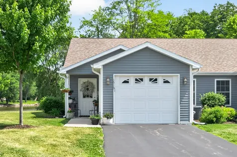 1513 Eadens Place Dixon IL 61021