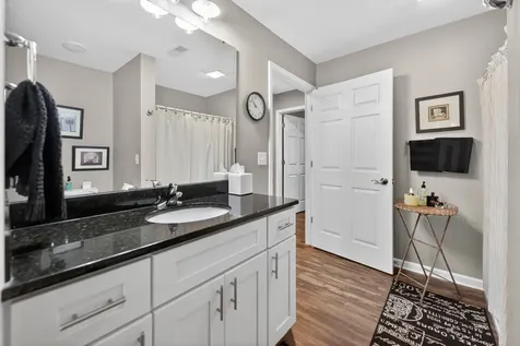 1513 Eadens Place Dixon IL 61021