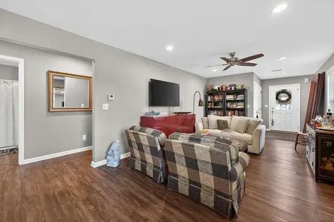 1513 Eadens Place Dixon IL 61021