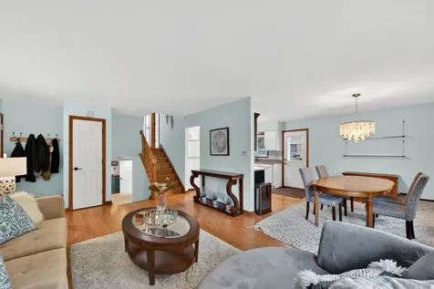 1016 South Haddow Avenue Arlington Heights IL 60005