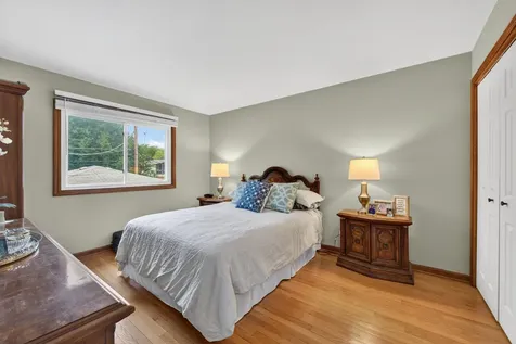 1016 South Haddow Avenue Arlington Heights IL 60005