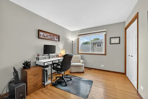1016 South Haddow Avenue Arlington Heights IL 60005