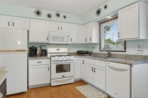 1016 South Haddow Avenue Arlington Heights IL 60005
